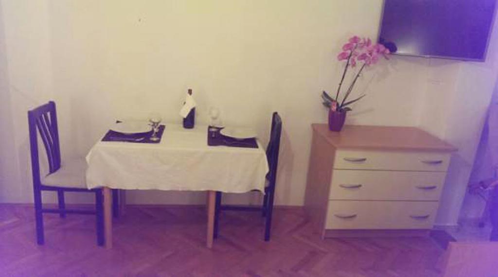 Apartments Mira Makarska Phòng bức ảnh