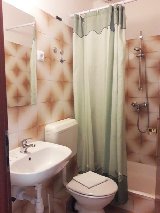 Apartments Mira Makarska Ngoại thất bức ảnh